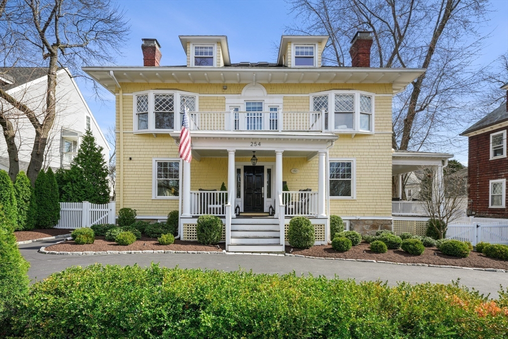 254 Commonwealth Ave