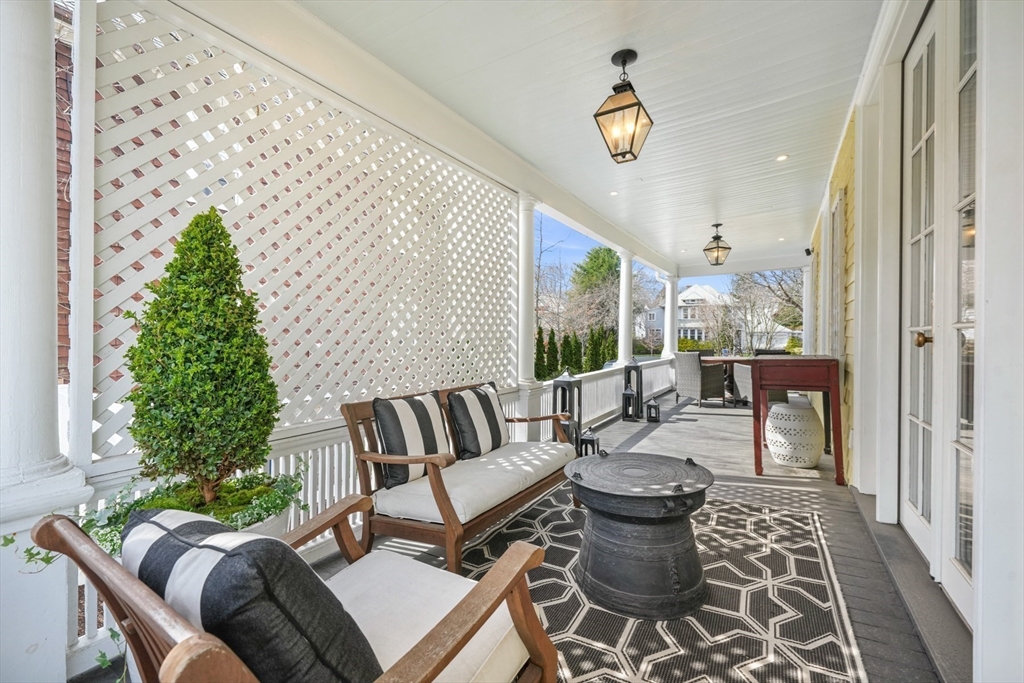 254 Commonwealth Ave