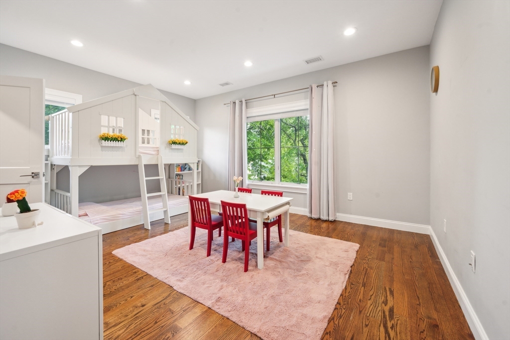 46 Greenough St # 46