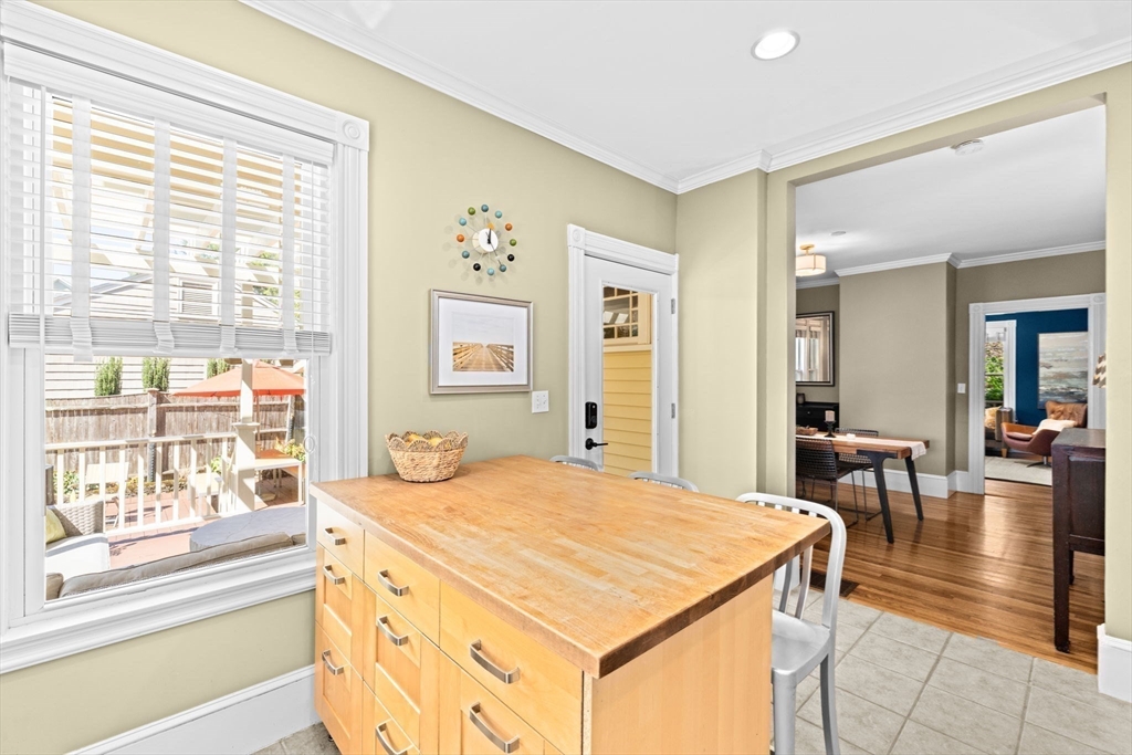 24 Parker Ave # 24