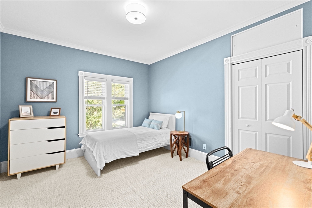 24 Parker Ave # 24