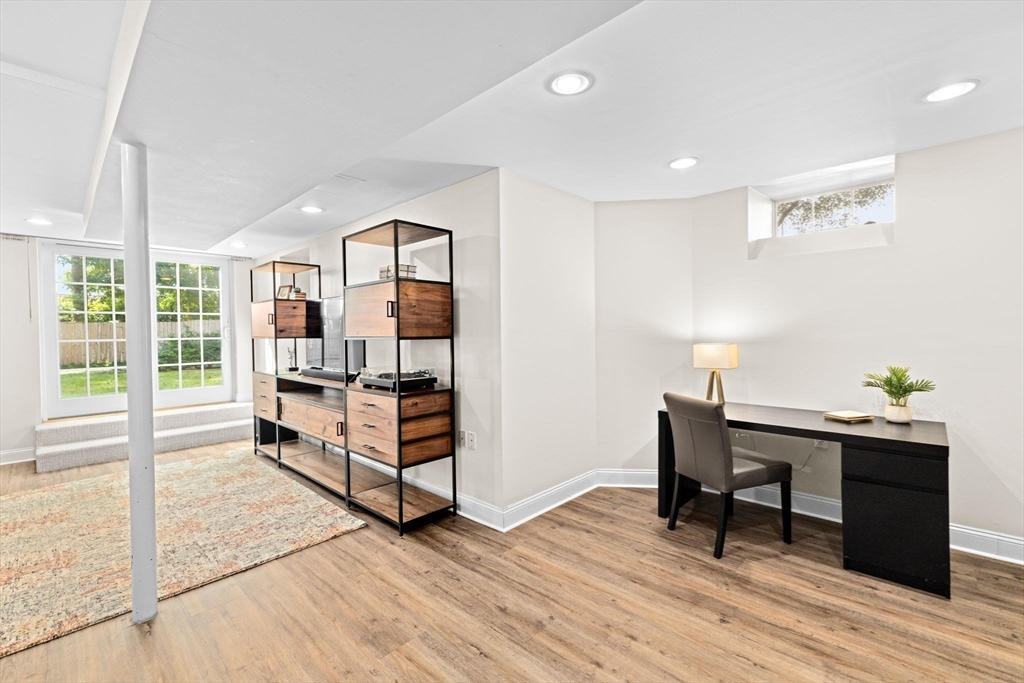 24 Parker Ave # 24