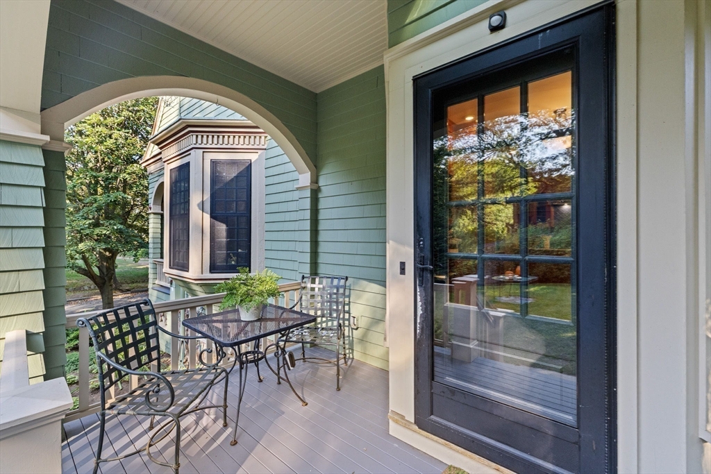 2 Raeburn Terrace