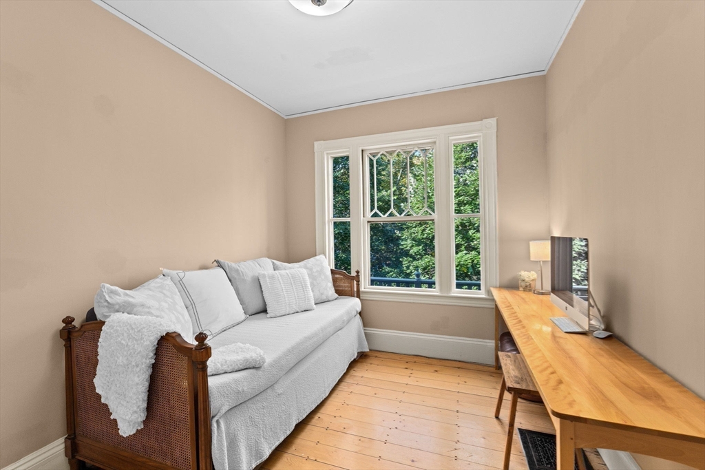 2 Raeburn Terrace