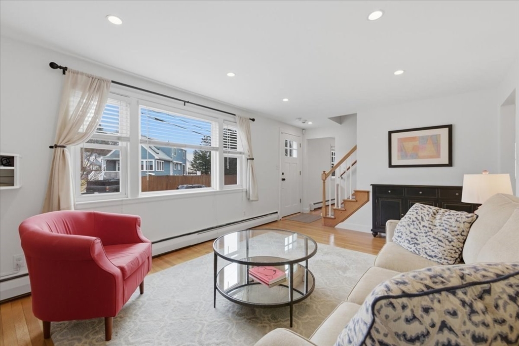 7 Pleasantdale Rd