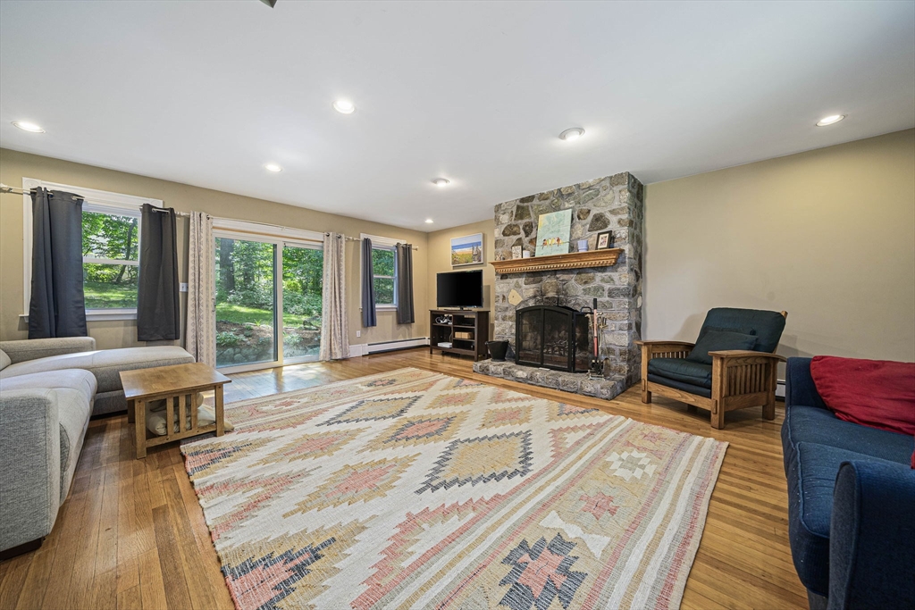 10 Trayer Rd