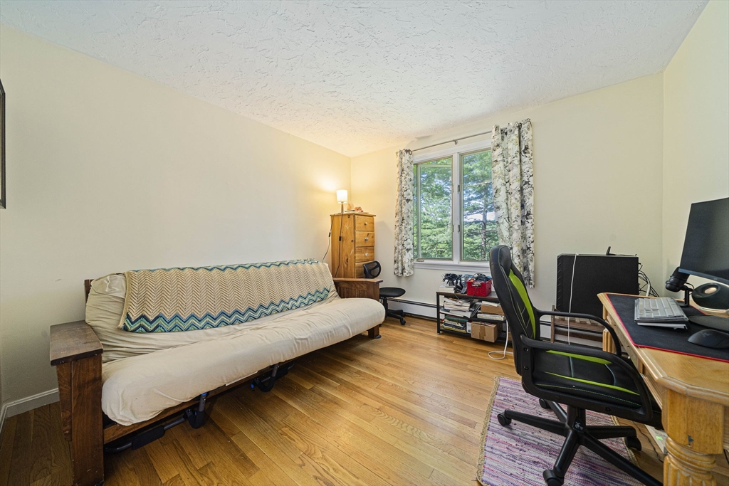 10 Trayer Rd