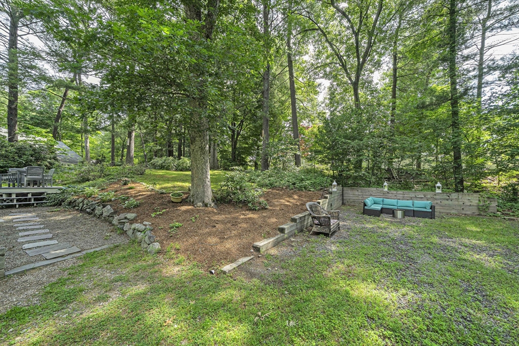 10 Trayer Rd