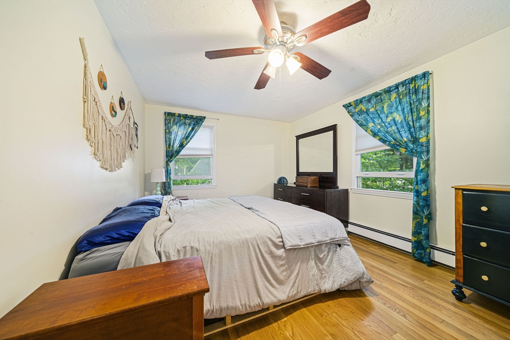 10 Trayer Rd