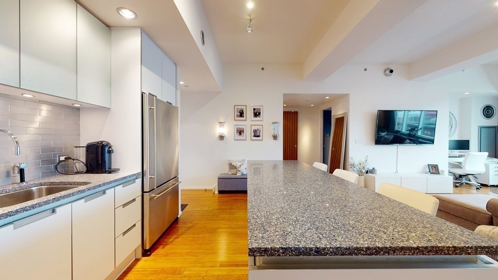 141 Dorchester Ave # 507