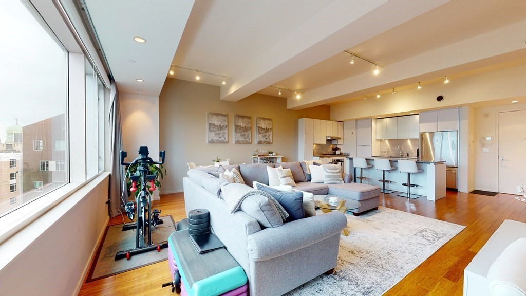 141 Dorchester Ave # 507