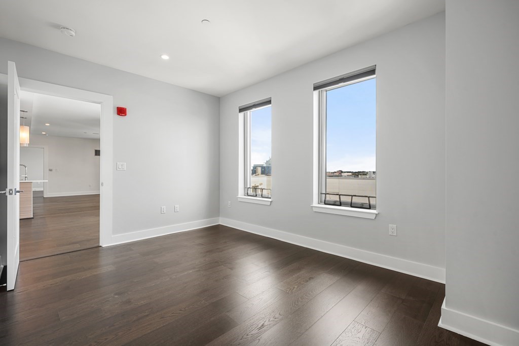 14 West Broadway # 803