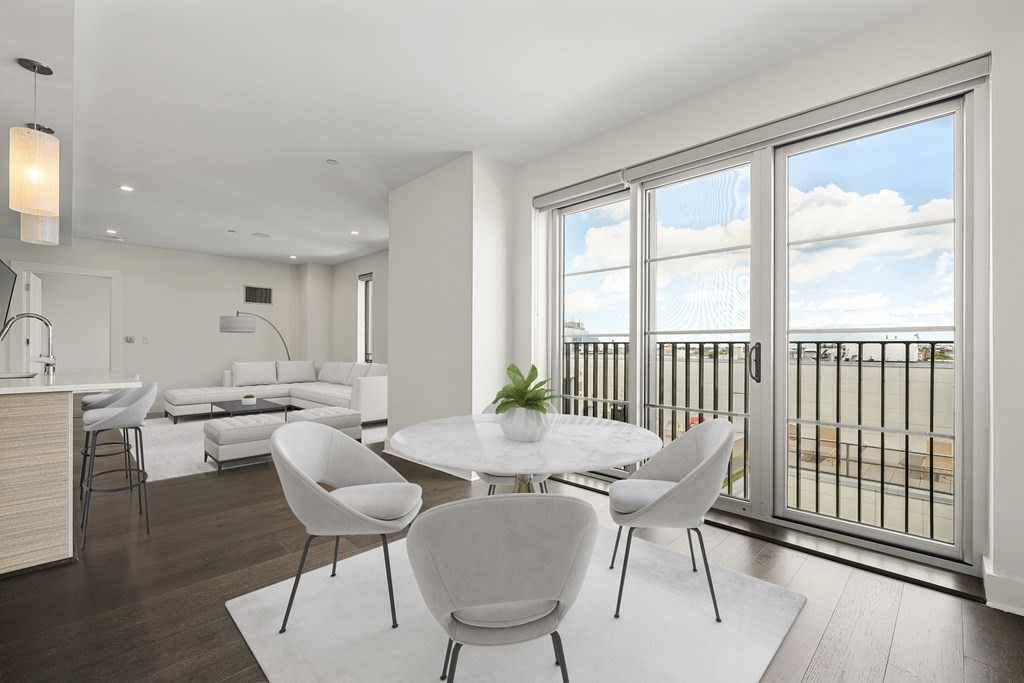 14 West Broadway # 803