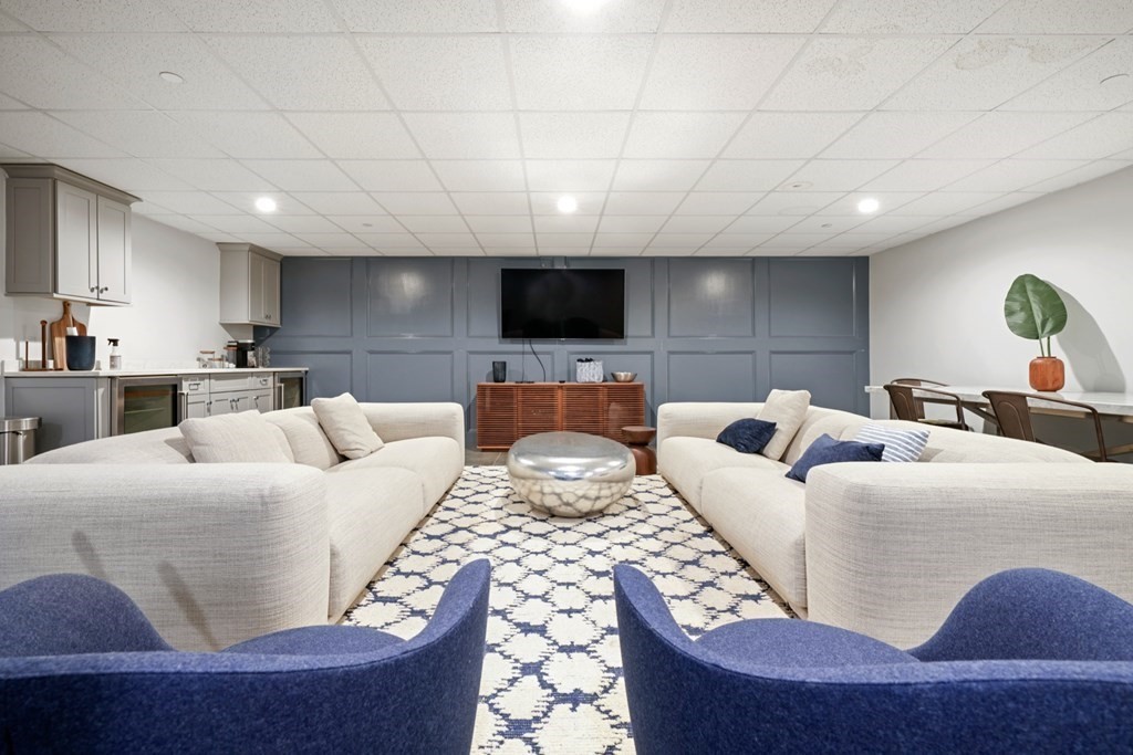 14 West Broadway # 803
