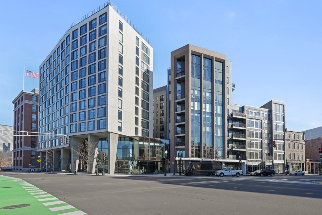 14 West Broadway # 803