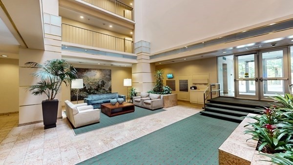 99 Pond Ave # 514