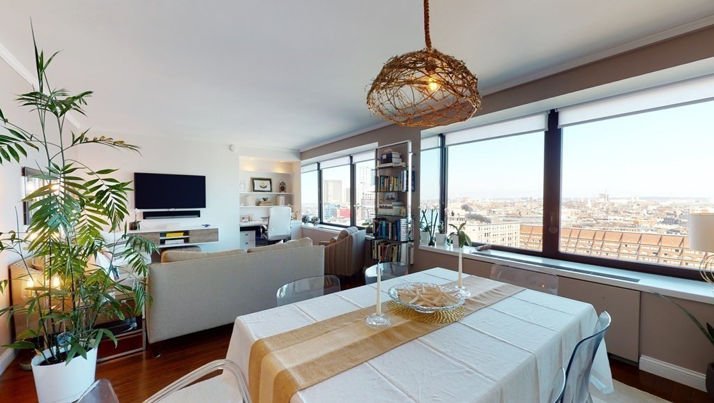 85 East India Row # 19H