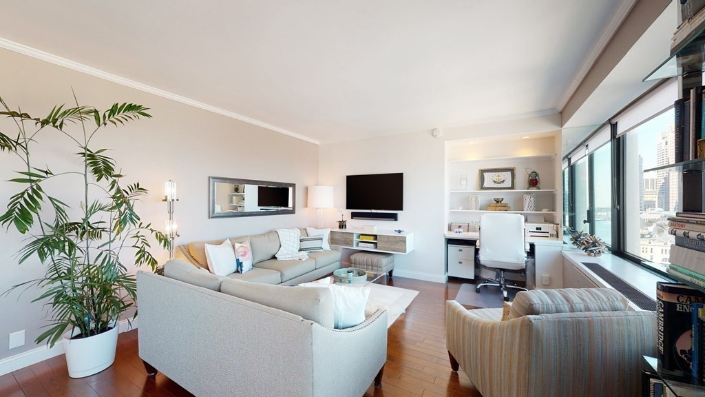 85 East India Row # 19H