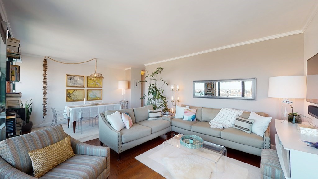 85 East India Row # 19H