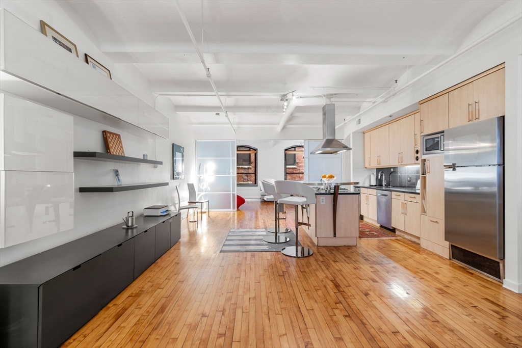 121 Beach # 403