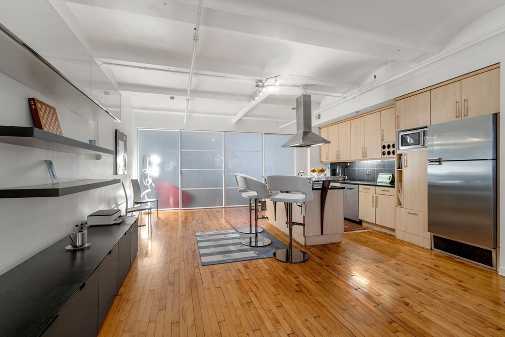 121 Beach # 403