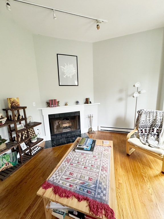 27 Dartmouth Street # 3