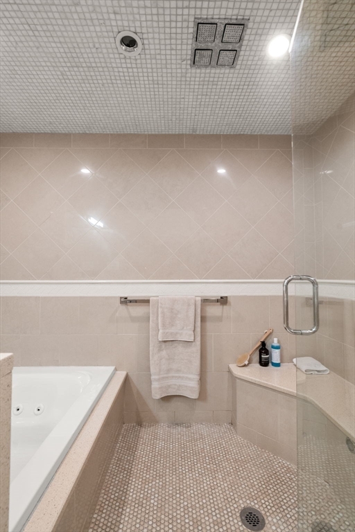 150 Lincoln Street # 4C