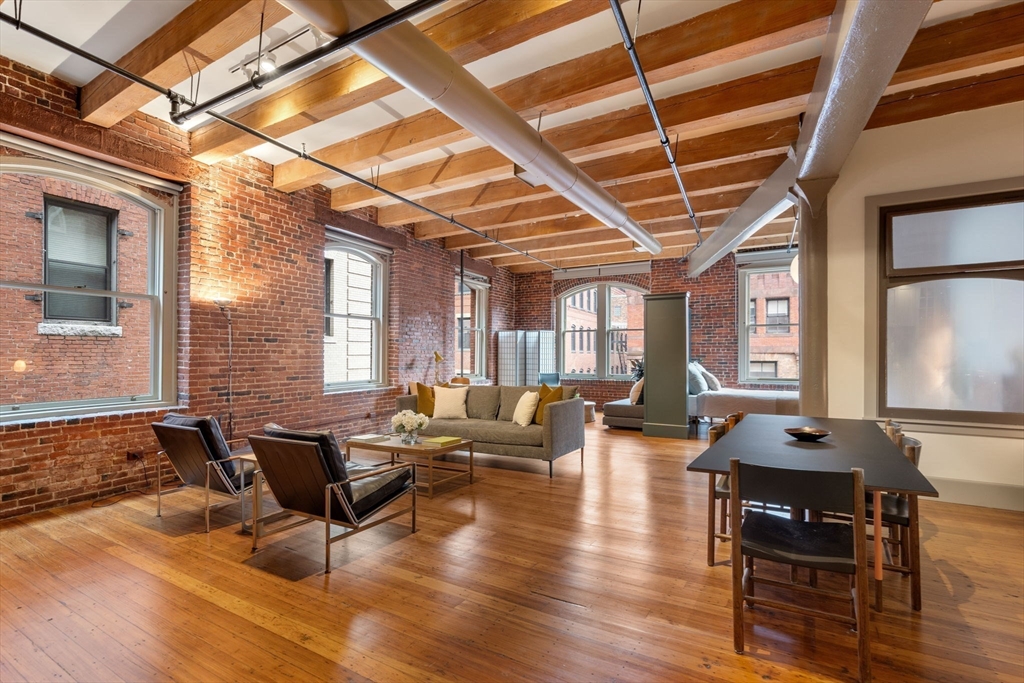 150 Lincoln Street # 4C