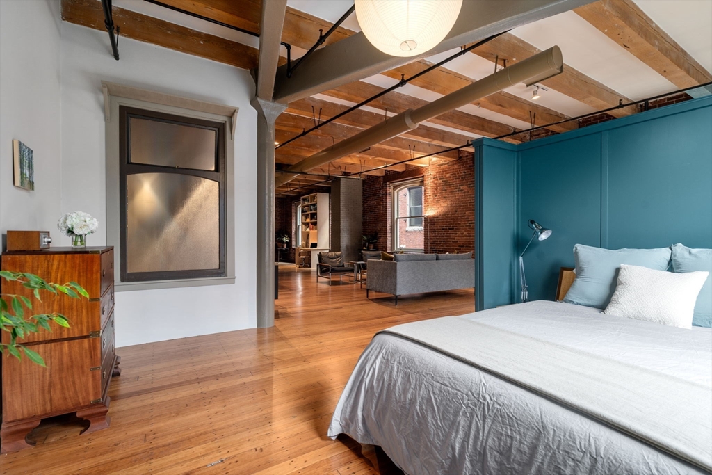 150 Lincoln Street # 4C