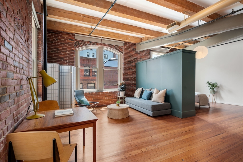 150 Lincoln Street # 4C
