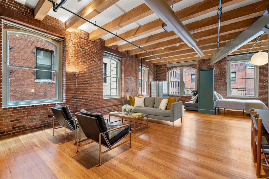 150 Lincoln Street # 4C