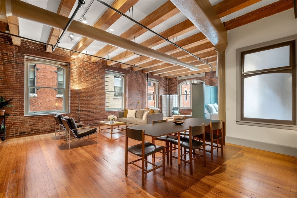 150 Lincoln Street # 4C