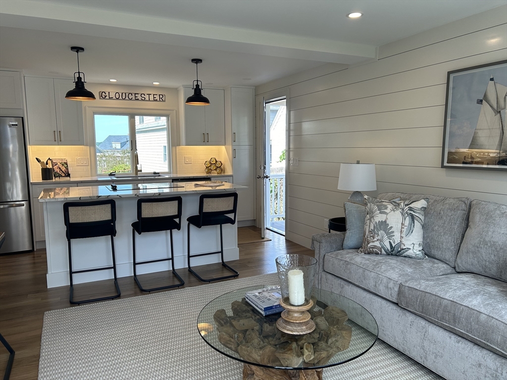 2 Mansfield Court