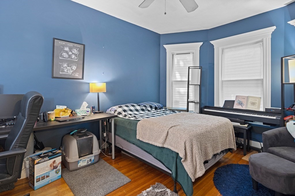 16 Powder House Blvd # 1