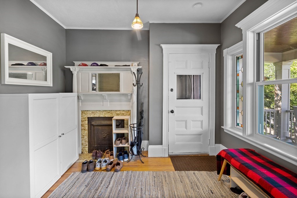 16 Powder House Blvd # 1