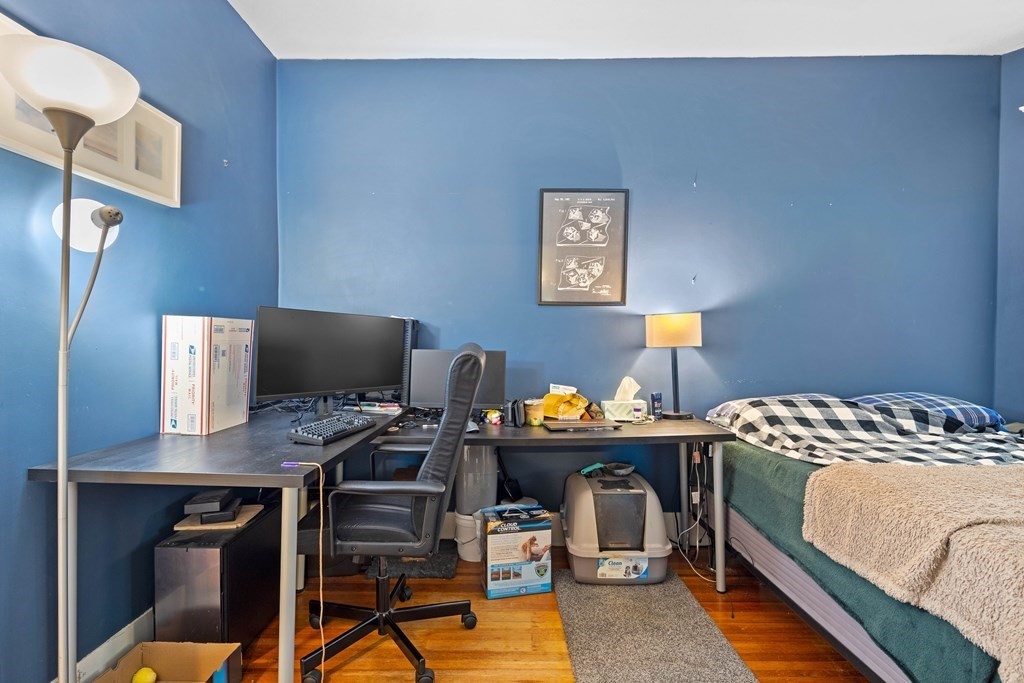 16 Powder House Blvd # 1