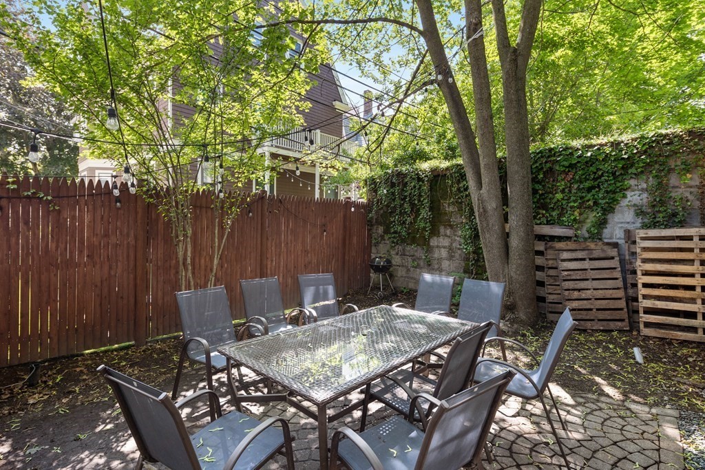 16 Powder House Blvd # 1