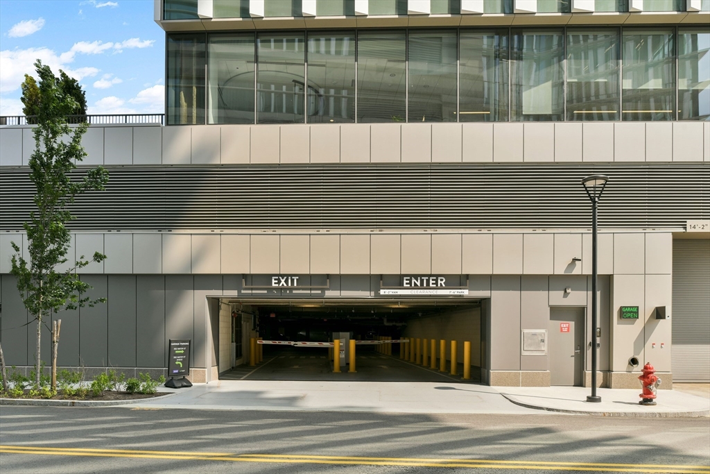 1 Earhart Street # 503