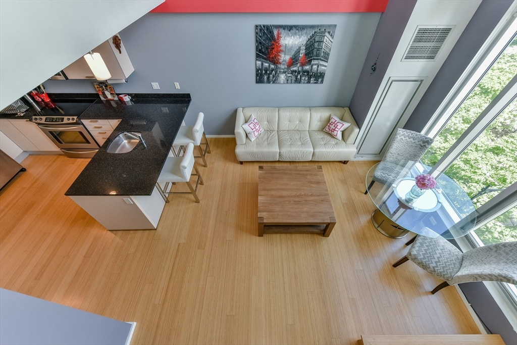1 Earhart Street # 503