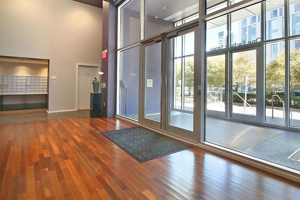 1 Earhart Street # 503