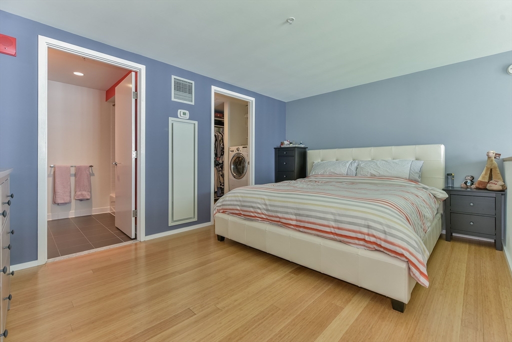 1 Earhart Street # 503
