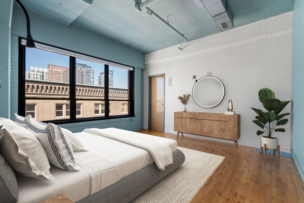 210 Lincoln Street # 601