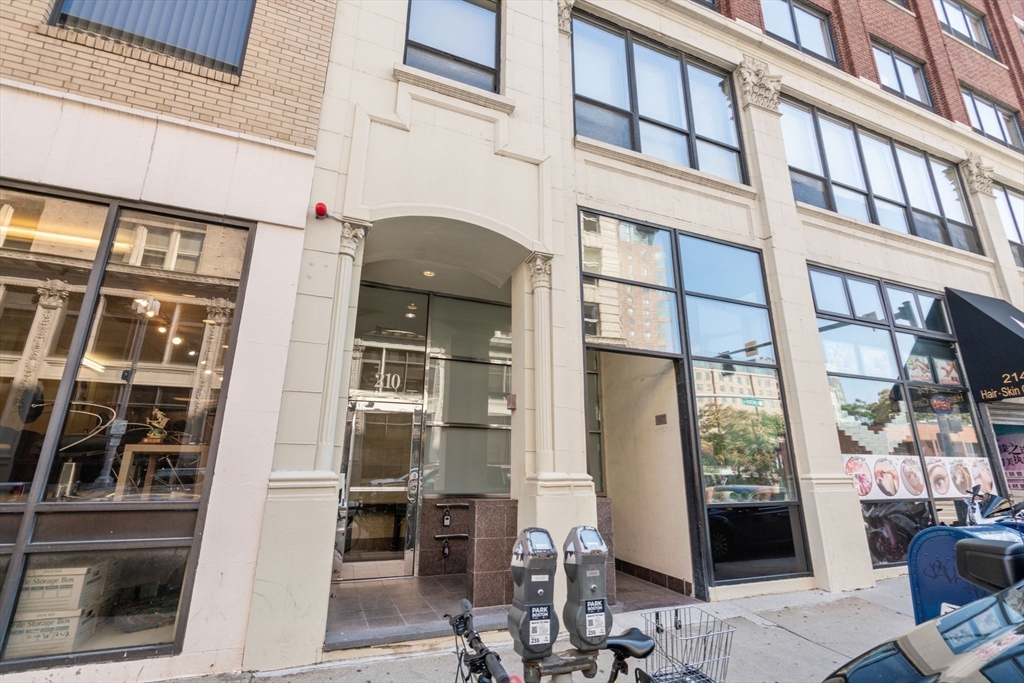 210 Lincoln Street # 601