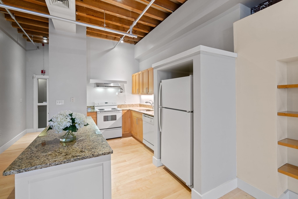 107 South Street # 5D