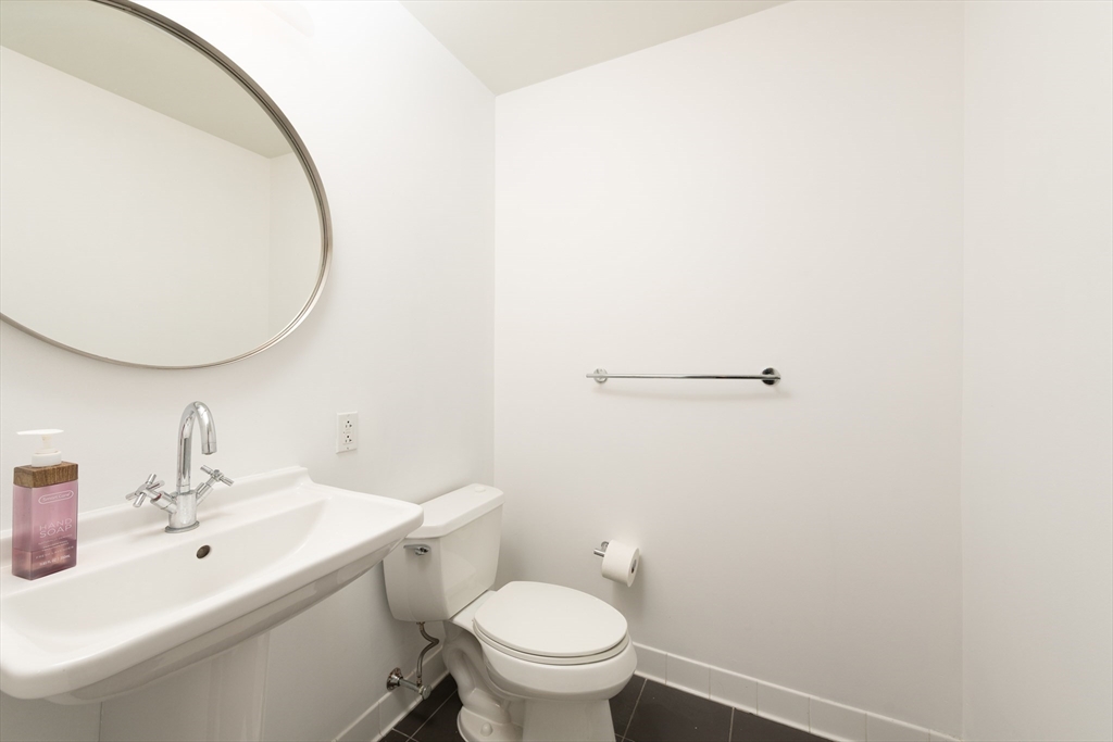 2 Earhart St. # 128