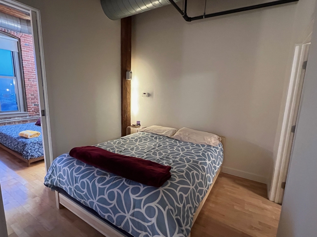 35 Channel Center St # 307