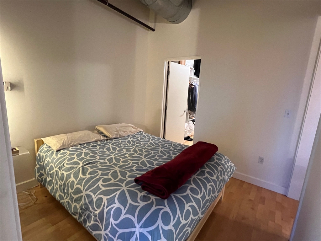 35 Channel Center St # 307