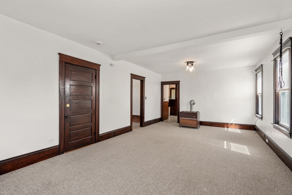 31 Chrome St