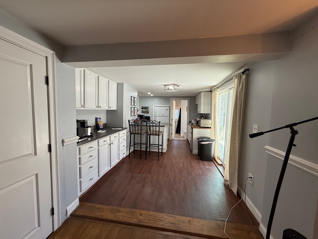 189 W Sixth Street Unit: -