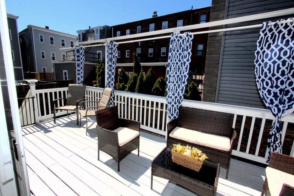 189 W Sixth Street Unit: -